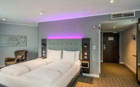 Premier Inn Lübeck City Centre